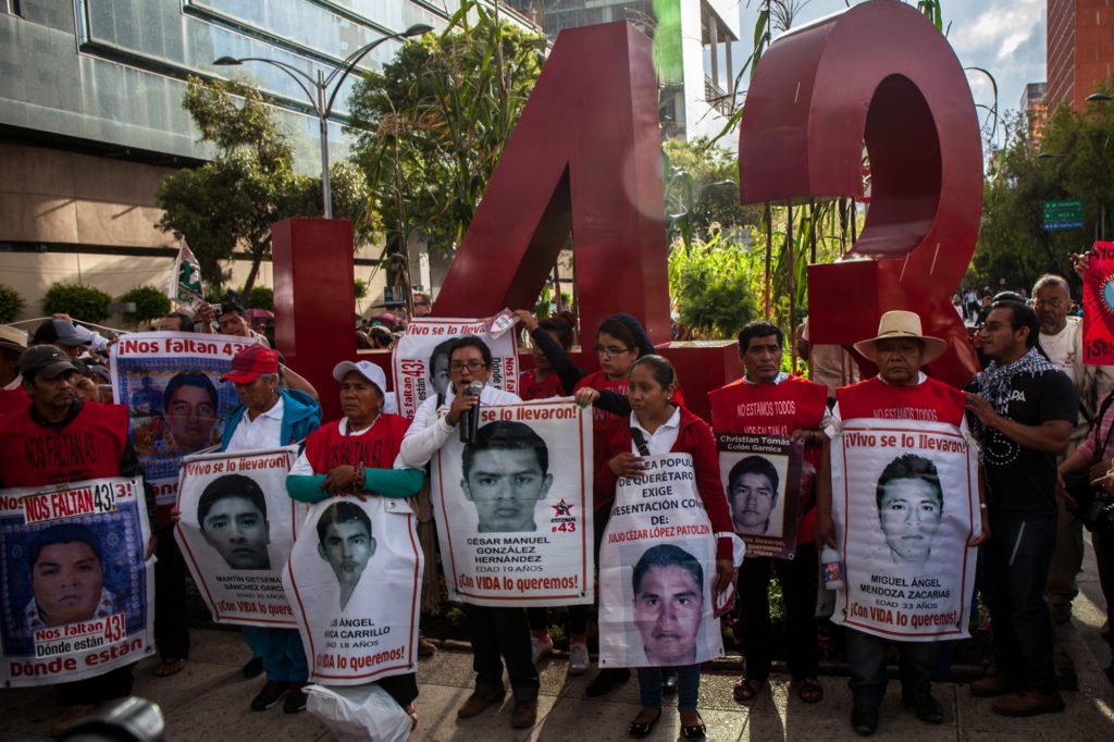Justicia. Madres Ayotzinapa