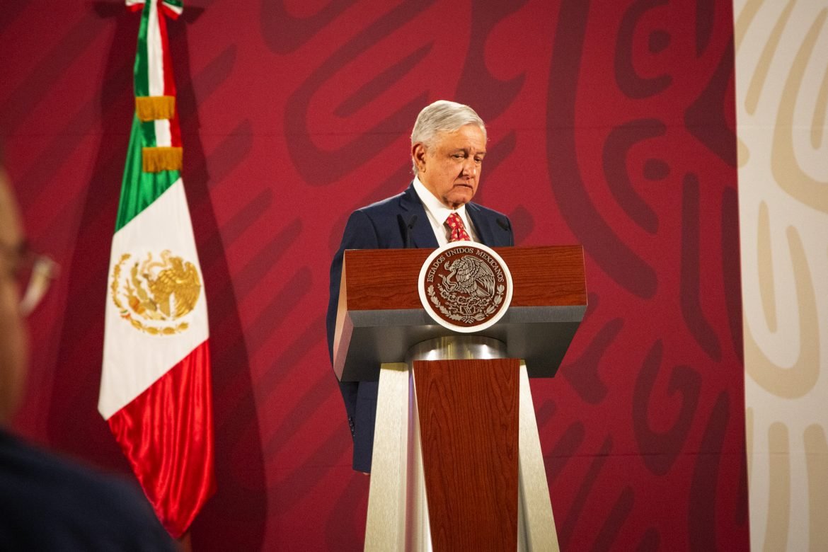AMLOConferencia2