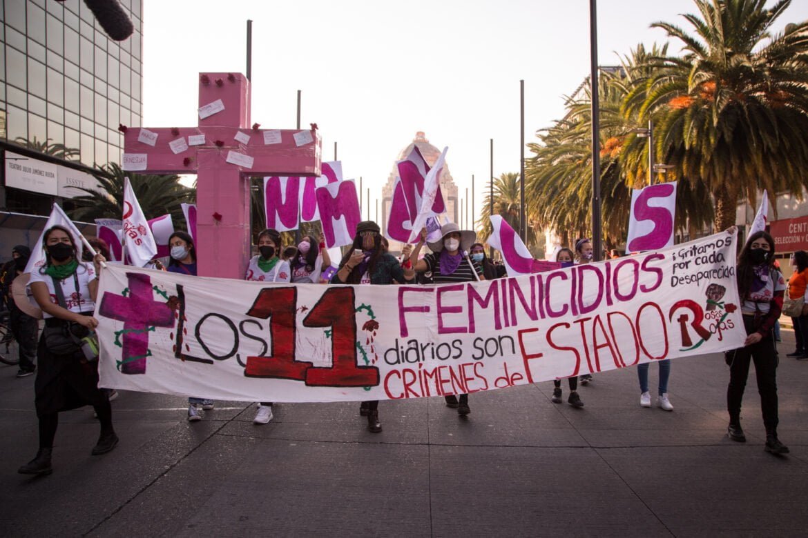 MarchaContralaViolencia25Noviembre_CIMACFotoHazelZamora349-1