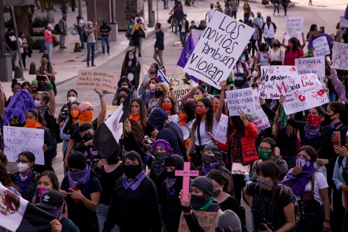 MarchaContralaViolencia25Noviembre_CIMACFotoHazelZamora351