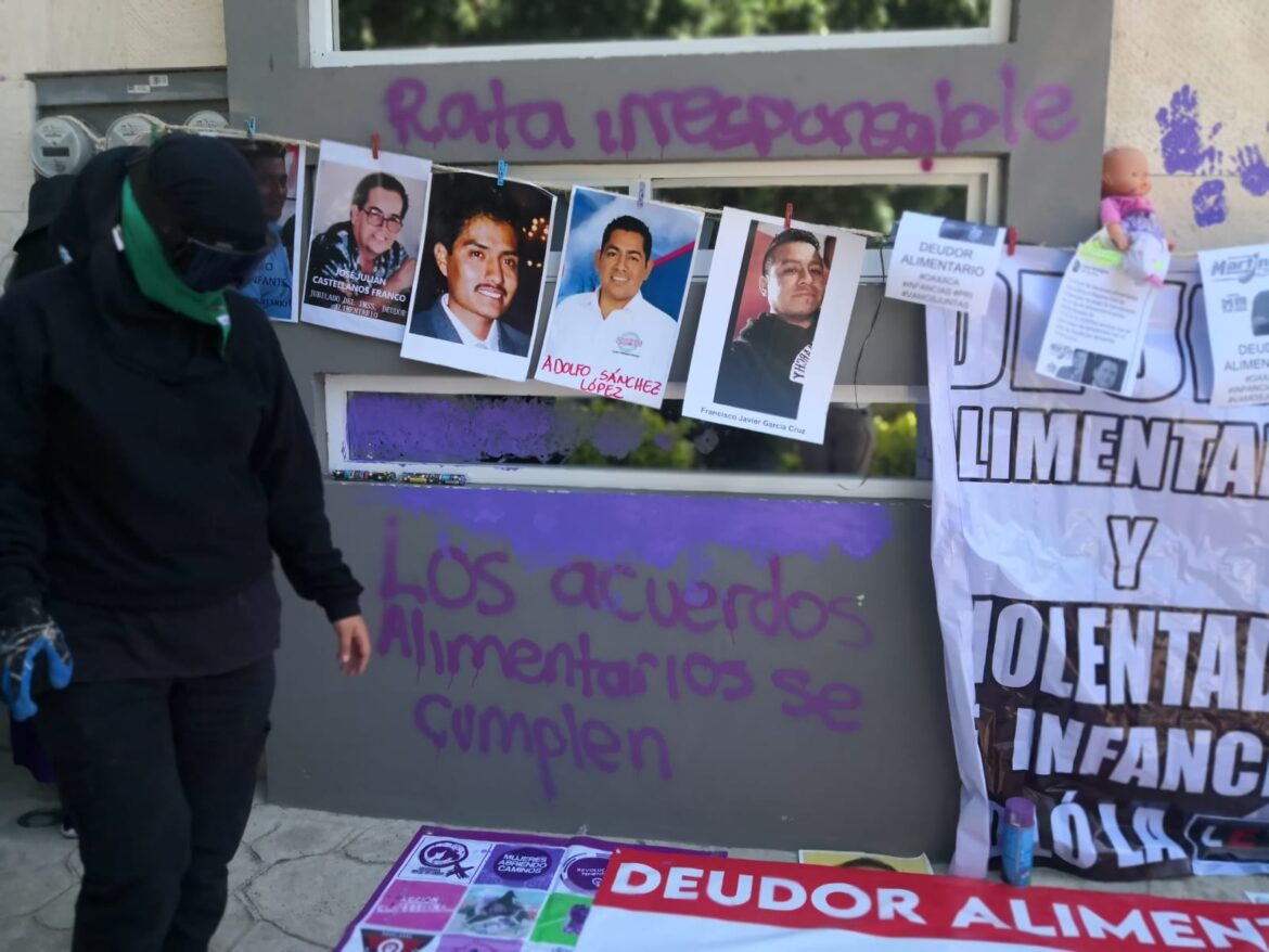 deudores