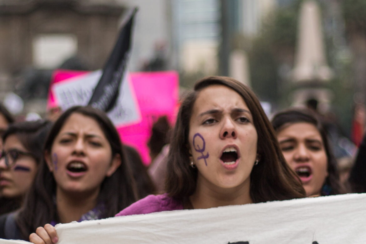 ©César Martínez López