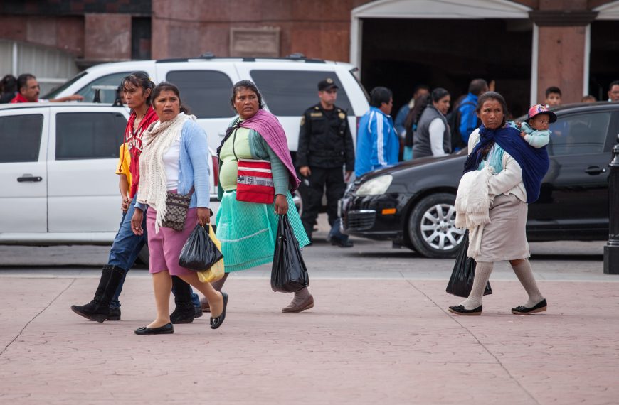 Los Estados deben garantizar roles de liderazgo para las mujeres indígenas: Expertas de la ONU