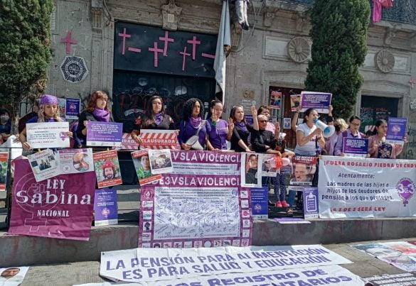 Tendedero de denuncia de deudores alimentarios. Cortesía: Diana Luz Vázquez Ruiz.