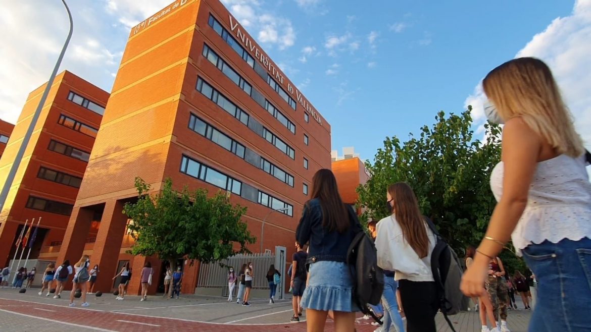 Fotografía: Facebook oficial de la Universidad de Valencia