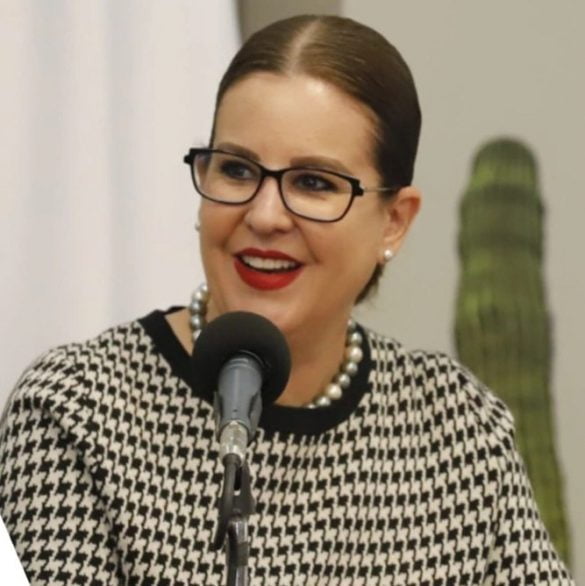 Fotografía: Facebook oficial de Ana Lucía Hill Mayoral