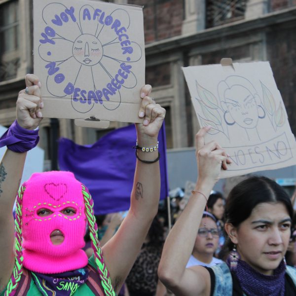 ¿Asistes a manifestarte este 8M? Te compartimos algunos consejos de seguridad