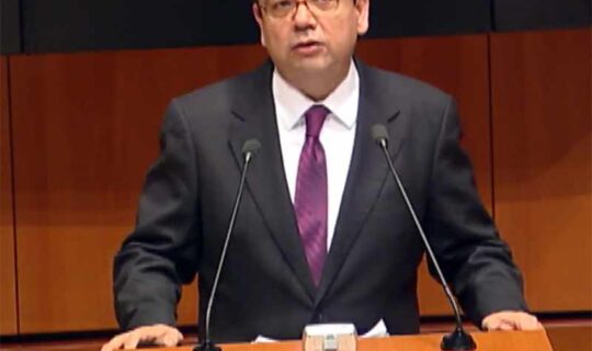 Germán Martínez Cázares, uno de los senadores que presuntamente intentará impugnar la iniciativa 3 de 3. Fotografía: Senado de la República.