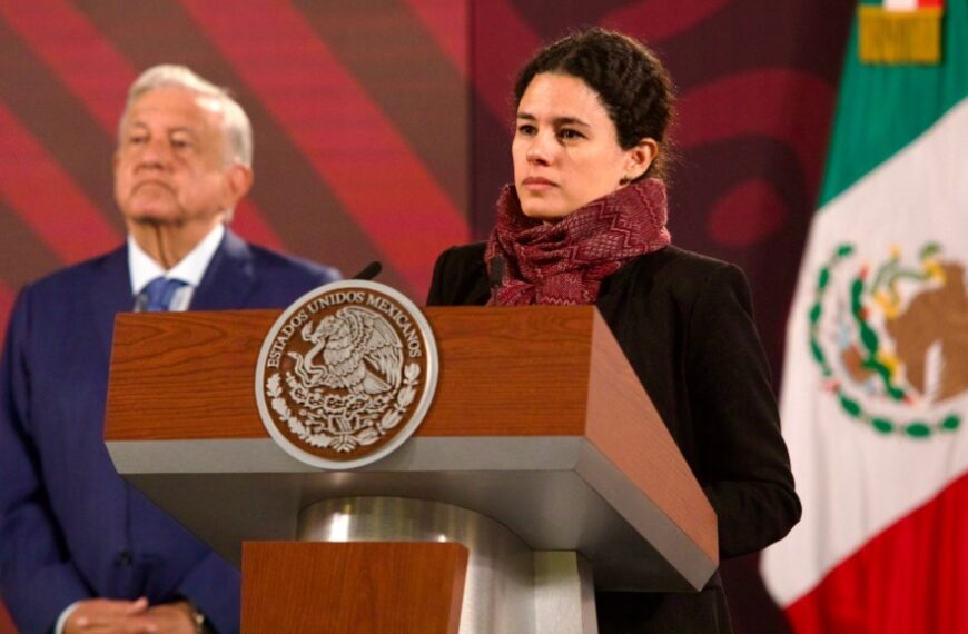 Luisa María Alcalde, presidenta de Morena: sus aciertos y señalamientos