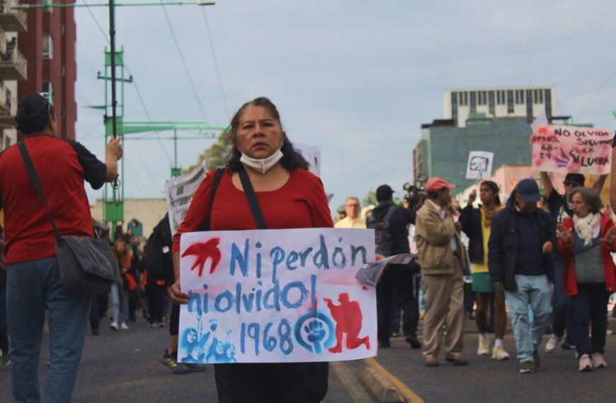 María y Yolanda: Memorias de las niñas del 68