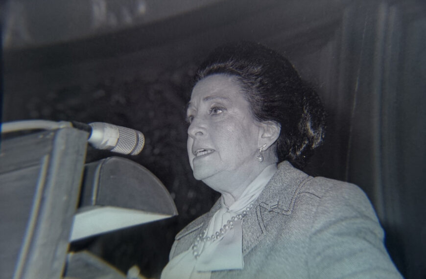 Griselda Álvarez Ponce de León, la primera mujer en ser gobernadora en México. Su historia