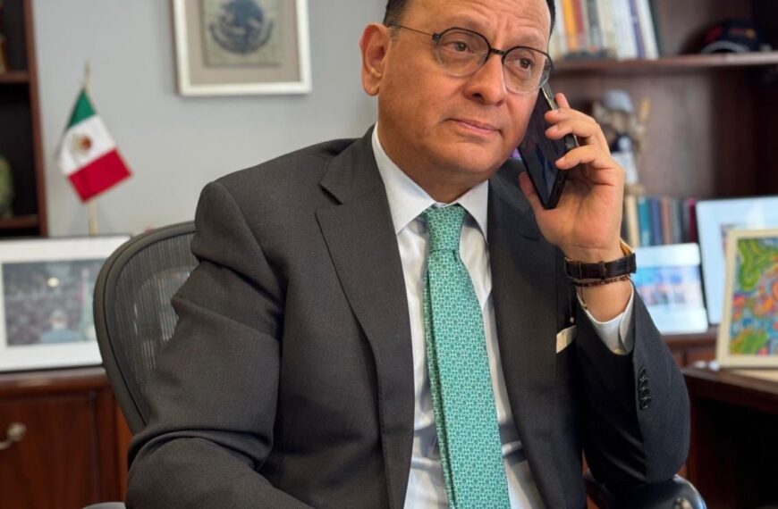 Oleada de denuncias contra Jorge Islas, cónsul general en NY. Esperan respuesta de Sheinbaum