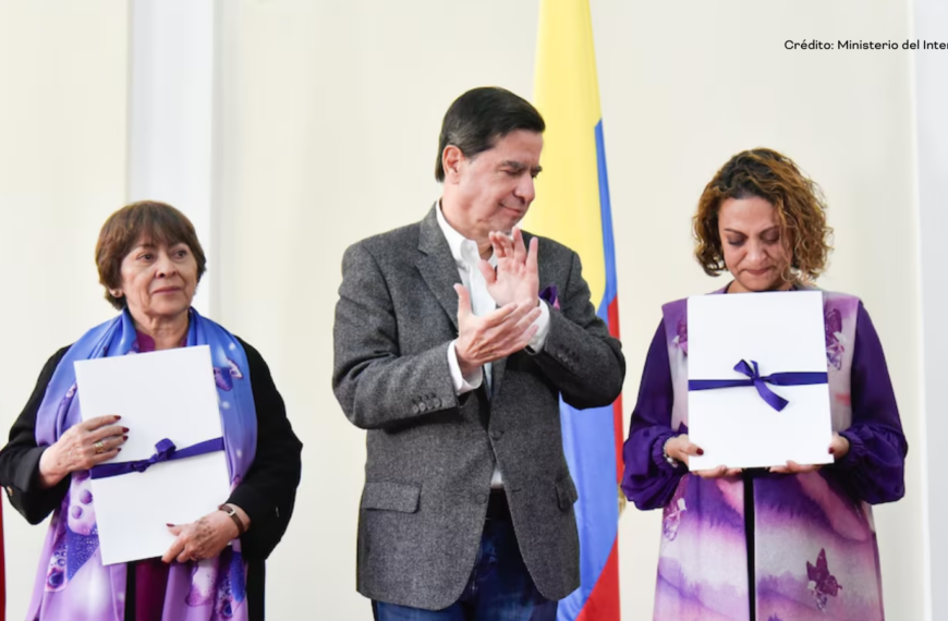 Colombia crea el primer Fondo para atención a mujeres periodistas: ¿Y México?
