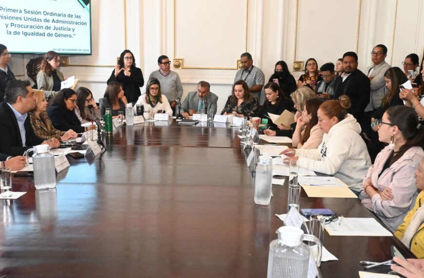 Comisiones en Congreso CDMX aprueban reformas para despenalizar aborto en su totalidad