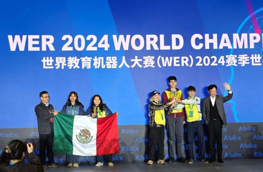Jóvenes mexicanas llegan a la Final Mundial de Robótica en China