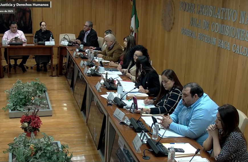 Discuten despenalización del aborto en Nayarit y cuestionan a Suprema Corte