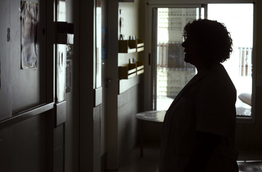 Las guardianas del aborto legal: cómo trabajan las redes de voluntarias que ayudan a cumplir la ley
