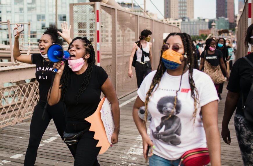 Las mujeres migrantes en Los Ángeles, resisten frente al trumpismo