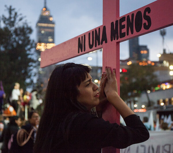 A mitad del 2025, México suma 338 casos de feminicidio. Defensoras insisten en la prevención
