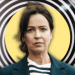 Si expresas lo que sientes y te dice «loca», es violencia psicológica. Ángela, la serie que revela la luz de gas