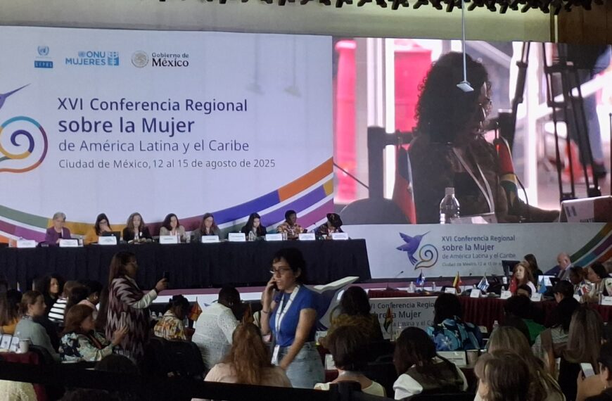 Mujeres indígenas, las cuidadoras y defensoras de la tierra a pesar de múltiples amenazas que enfrentan