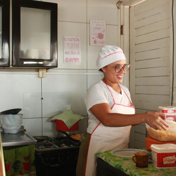 En 2025 más de 20 millones de mexicanas permanecen en pobreza: INEGI