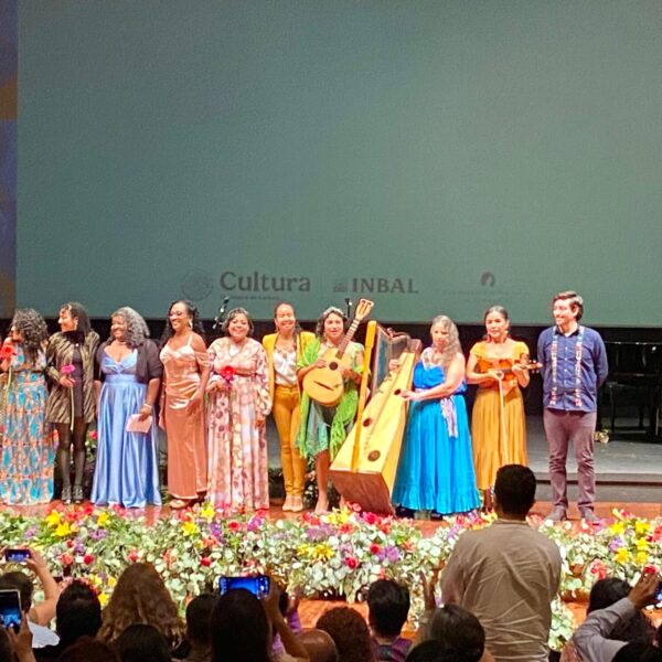 ¨Nunca más un México sin sus diversidades»; poetas afromexicanas en Bellas Artes