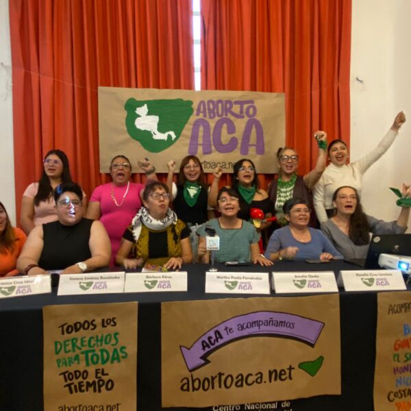 Presentan “AbortoACA”, plataforma que acompaña a centroamericanas que interrumpan embarazo