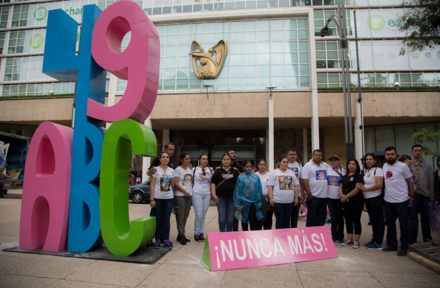 Acusan al IMSS por negar atención médica a sobrevivientes del incendio en Guardería ABC