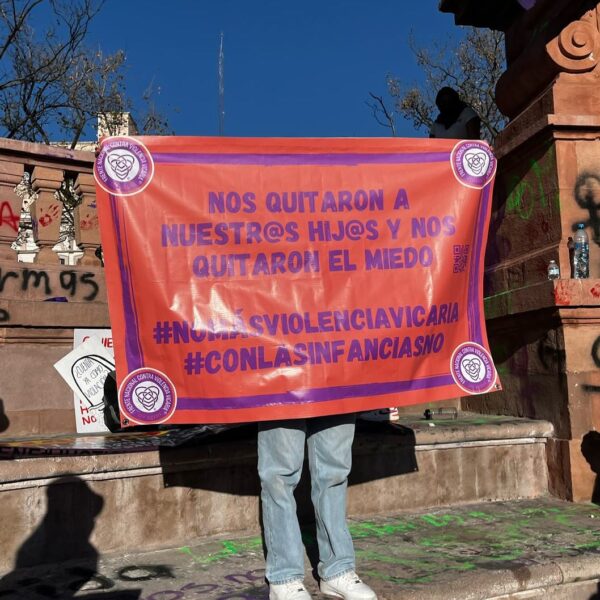 SCJN exhorta al Congreso a mejorar diseño de ley contra violencia vicaria