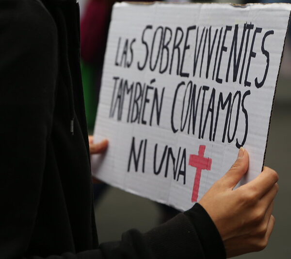 Violencia en pareja aumenta 30% durante partidos de fútbol: BID