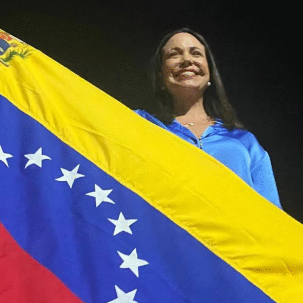 María Corina Machado recibe el Premio Nobel de la Paz 2025 por su lucha democrática en Venezuela