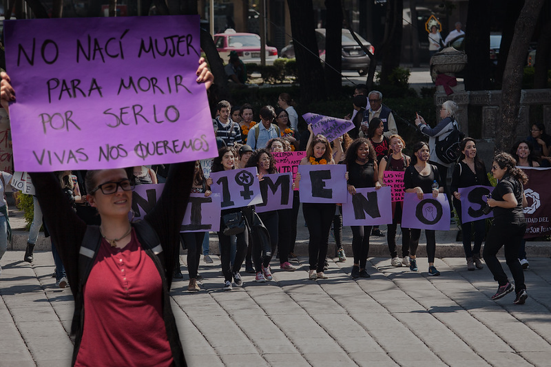 Defensoras desmienten «caída histórica» de incidencia delictiva. Develan método usado por 4T