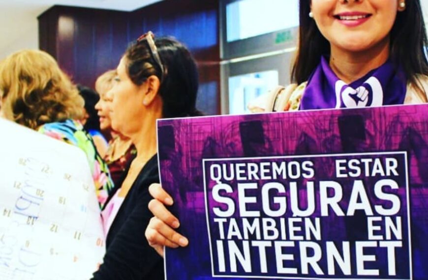 Ciberacoso se convierte en segunda violencia más frecuente contra mujeres en CDMX