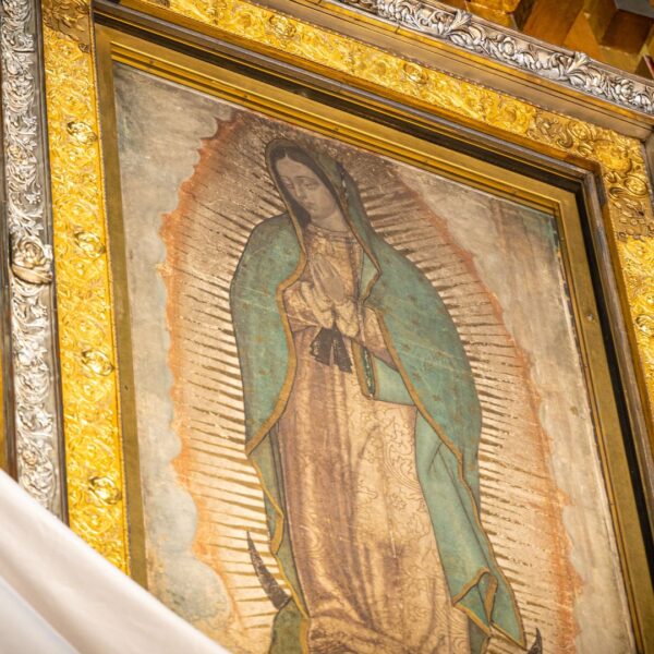 Virtudes guadalupanas, alegoría a la horma de la maternidad e ideal femenino