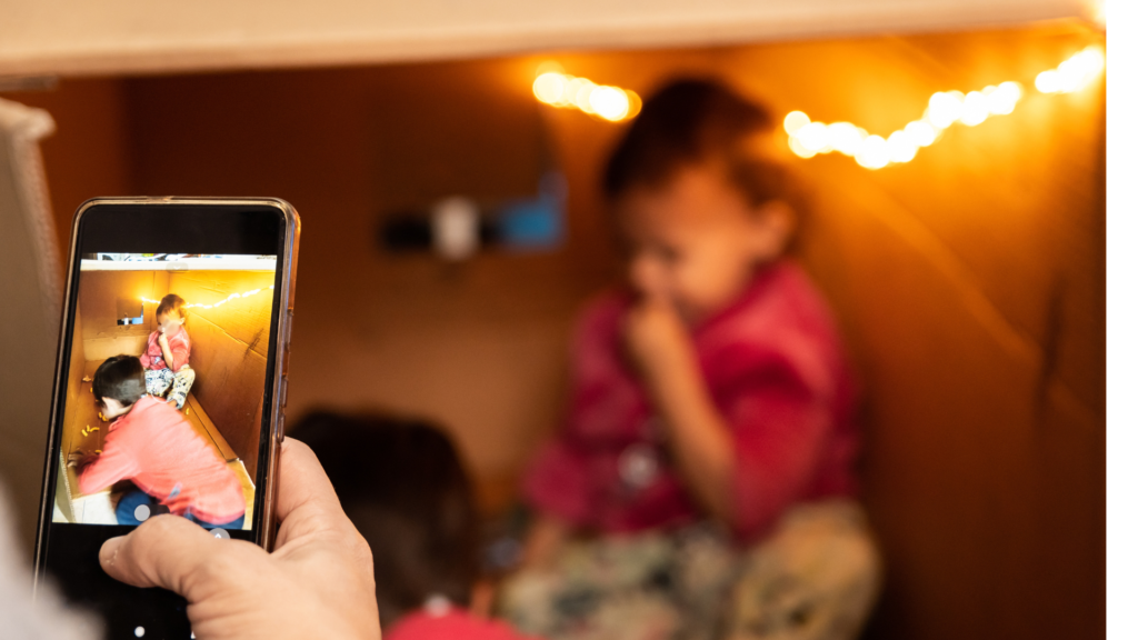 Shareting, práctica de subir infancias a redes sociales que las expone a violencia sexual digital 