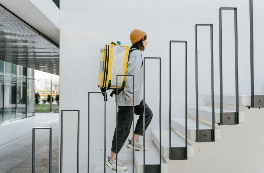 Presentan recomendaciones para garantizar que plataformas no dejen atrás a trabajadoras