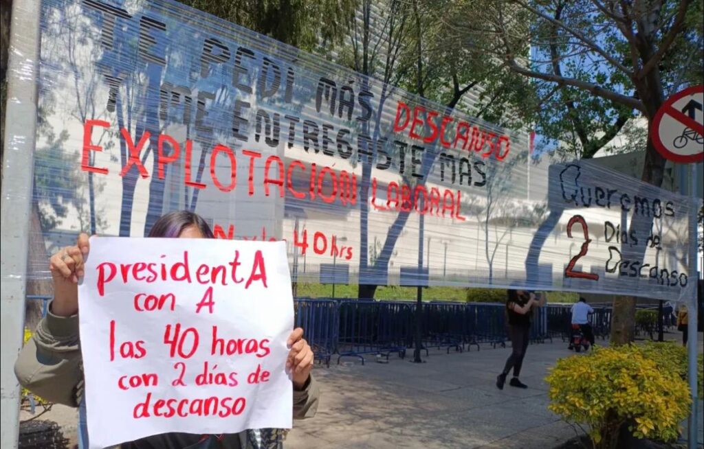 «Las mujeres son pobres de tiempo». Ley laboral 40 horas de Sheinbaum, no elimina brechas