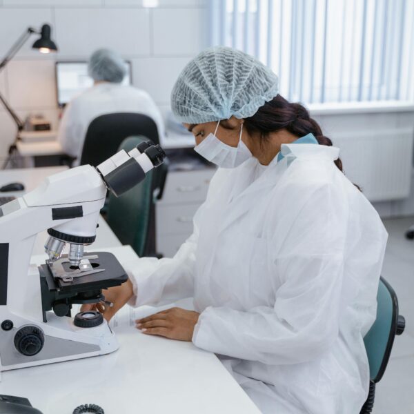 Hasta 1990, las mujeres estuvieron excluidas de la investigación médica: ONU Mujeres