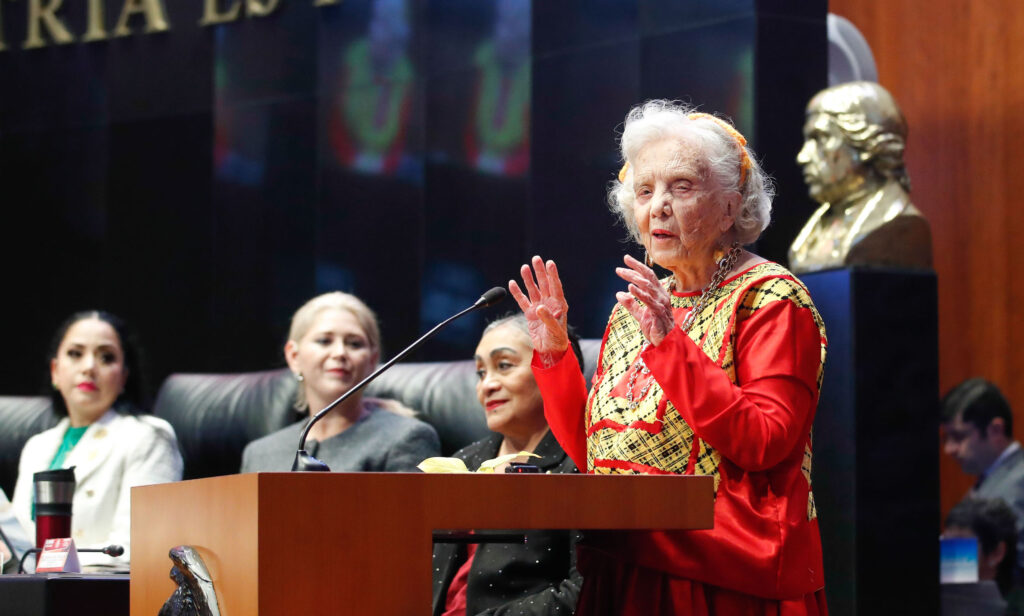Periodista y disidente: la crítica de Elena Poniatowska al poder