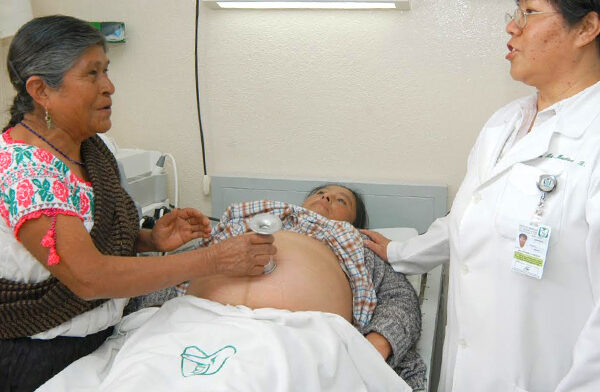 Aborto, hemorragias y preeclampsia, principales causas de muerte materna