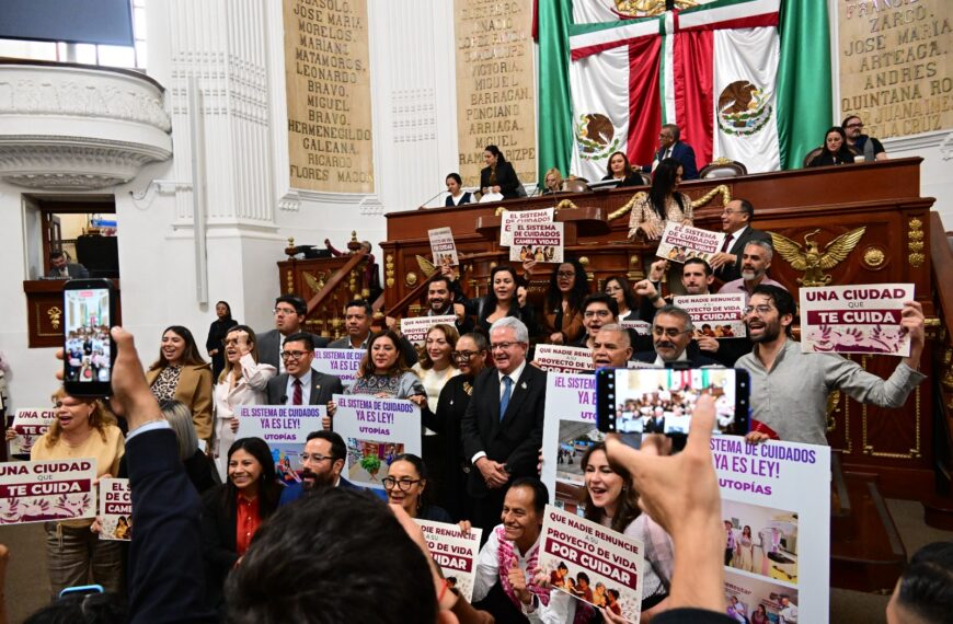 Última Hora. Congreso CDMX aprueba Ley del Sistema de Cuidados
