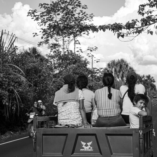 Vivir en la incertidumbre. Impacto psicosocial de las políticas migratorias en mujeres y familias migrantes