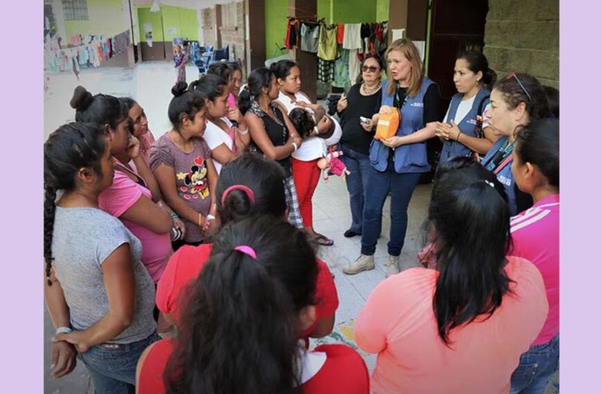 Recortes a la ayuda humanitaria ponen en riesgo a mujeres y niñas en 52 países: ONU Mujeres